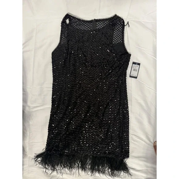 Adrianna Papell Black Sequin Feather Flapper Dress Cocktail Party